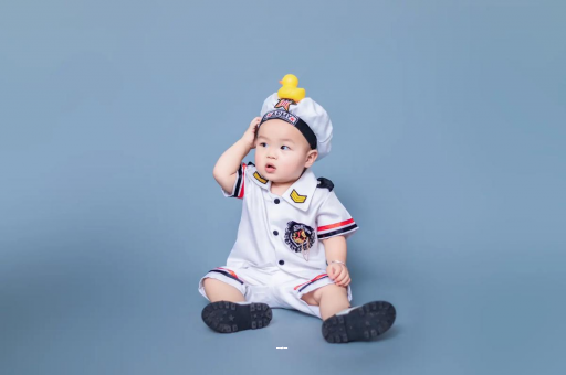 阳春宝宝几个月开始吃水果 阳春宝宝几个月开始吃水果